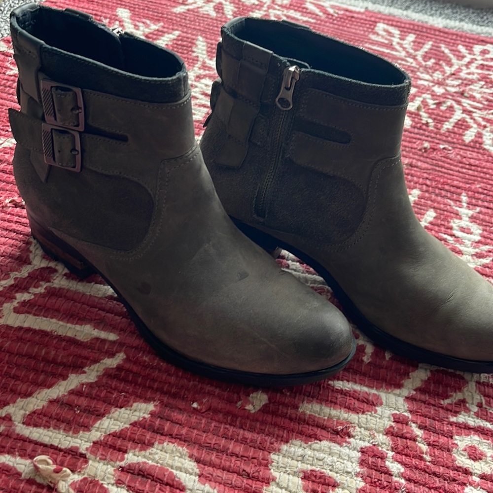 Gray Sorel booties